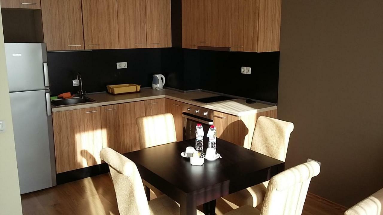Apartments Mladost 1A Sofia Eksteriør billede