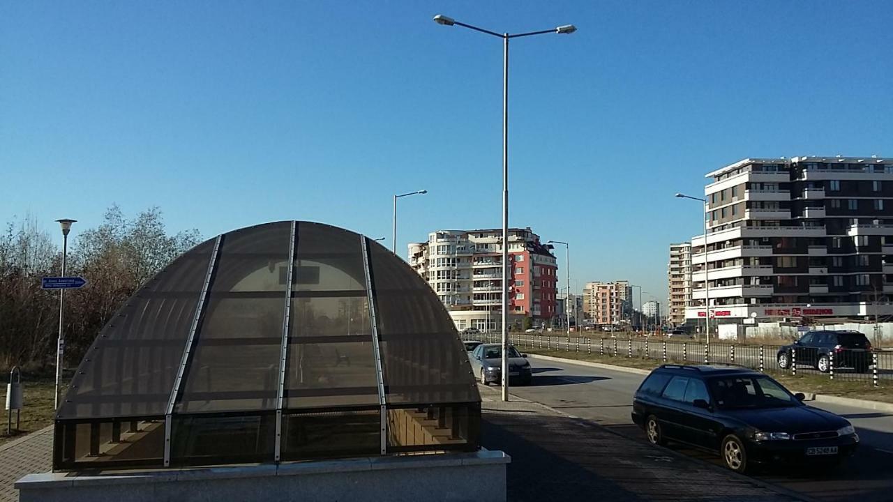 Apartments Mladost 1A Sofia Eksteriør billede