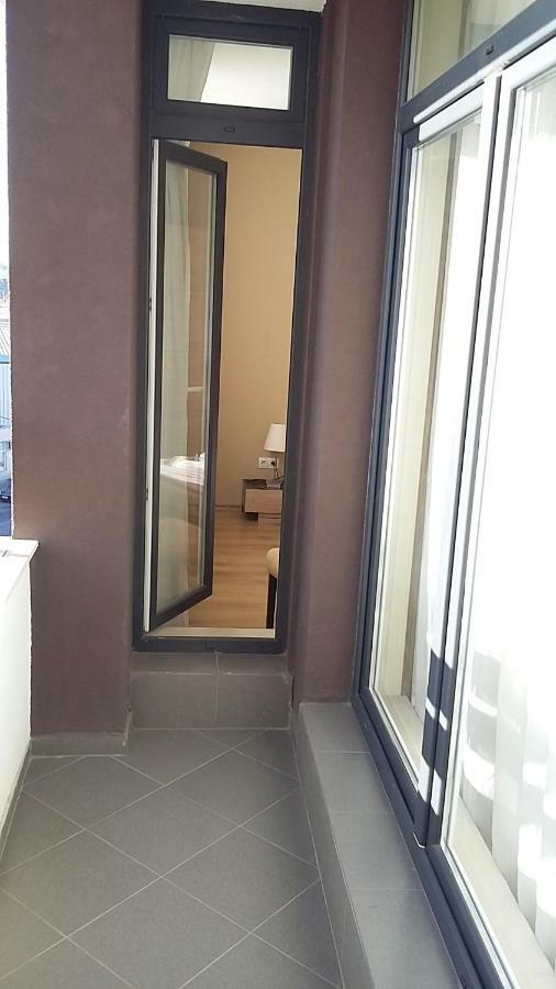 Apartments Mladost 1A Sofia Eksteriør billede
